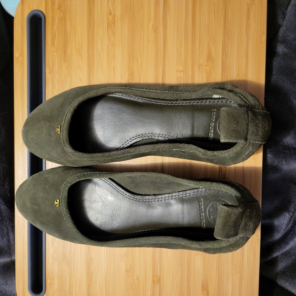 Tory Burch Ballet Flats, Sz 6.5, Dark Green Suede